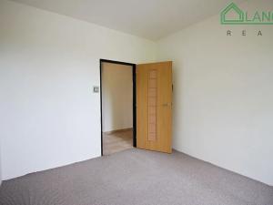 Pronájem bytu 3+1, Křenovice, Na Nivě, 68 m2