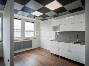 Pronájem kanceláře, Praha - Strašnice, Průběžná, 346 m2