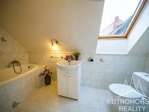 Prodej bytu 1+kk, Kutná Hora, Václavské náměstí, 36 m2
