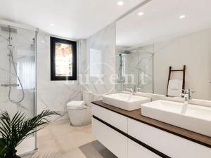 Prodej bytu 4+kk, Estepona, Španělsko, 108 m2