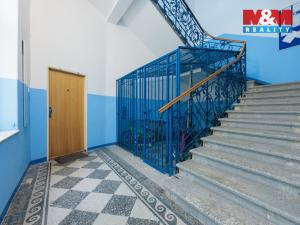 Prodej bytu 3+kk, Karlovy Vary, Zámecký vrch, 72 m2