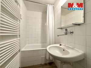 Pronájem bytu 1+1, Náchod - Staré Město nad Metují, Duhová, 43 m2