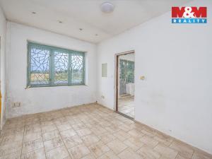 Prodej rodinného domu, Krakovany, 780 m2
