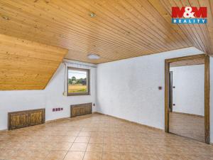 Prodej rodinného domu, Krakovany, 780 m2