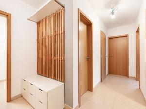 Pronájem bytu 3+kk, Praha - Dolní Chabry, K Beranovu, 90 m2