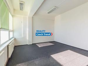 Pronájem kanceláře, Olomouc, Šlechtitelů, 50 m2