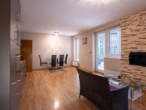 Prodej bytu 1+kk, Praha - Kyje, Pelušková, 42 m2