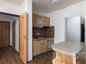 Pronájem bytu 2+kk, Praha - Modřany, Petržílova, 41 m2