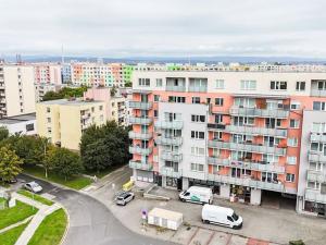 Prodej komerční nemovitosti, Olomouc, Družební, 102 m2