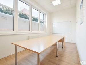 Prodej komerční nemovitosti, Olomouc, Družební, 102 m2