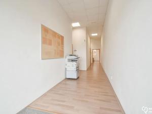 Prodej obchodního prostoru, Olomouc, Družební, 102 m2