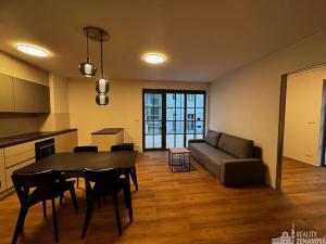 Pronájem bytu 3+kk, Praha - Vinohrady, Korunní, 62 m2