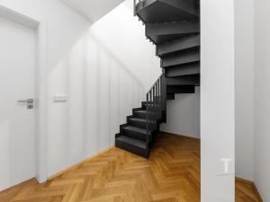 Prodej bytu 5+kk, Praha - Vinohrady, Hradešínská, 176 m2