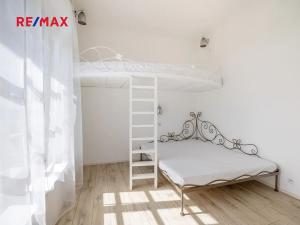 Prodej vícegeneračního domu, Vráž, Nad Loděnicí, 219 m2