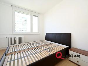 Pronájem bytu 2+kk, Praha - Horní Měcholupy, Nad přehradou, 45 m2