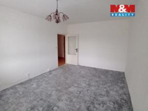 Pronájem bytu 1+1, Hradec Králové - Moravské Předměstí, Štefánikova, 32 m2