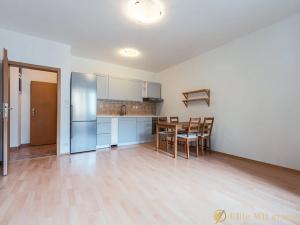 Pronájem bytu 2+kk, Praha - Záběhlice, Podle náhonu, 47 m2
