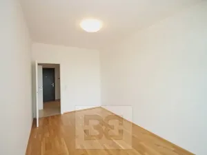 Pronájem bytu 2+kk, Praha - Holešovice, Jankovcova, 50 m2