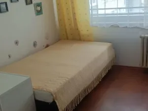 Pronájem bytu 3+1, Praha - Střížkov, Varnsdorfská, 70 m2