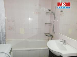 Pronájem bytu 4+1, Františkovy Lázně, Husitská, 75 m2