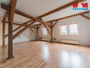 Prodej bytu 3+1, Cheb, Karlova, 140 m2