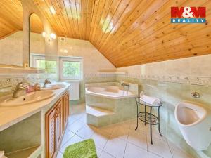Prodej chalupy, Chvaleč - Petříkovice, 235 m2