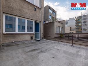 Pronájem bytu 1+kk, Zlín, náměstí Míru, 29 m2