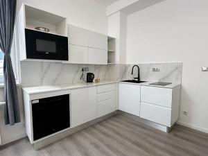 Pronájem bytu 2+kk, Karlovy Vary, 37 m2