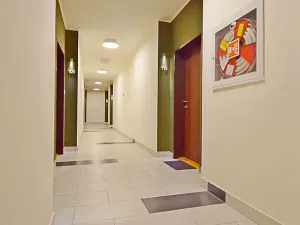Pronájem bytu 2+kk, Praha - Střížkov, Makedonská, 53 m2