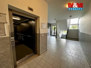 Pronájem bytu 3+kk, Pardubice - Zelené Předměstí, Pod Vinicí, 76 m2