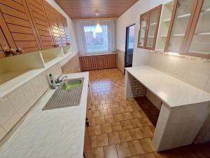 Pronájem bytu 3+1, Praha - Horní Počernice, Běchorská, 74 m2