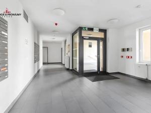 Prodej bytu 2+kk, Praha - Stodůlky, Nárožní, 57 m2