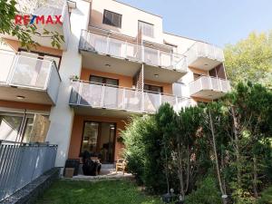 Prodej bytu 1+kk, Praha - Smíchov, Jeřabinová, 26 m2