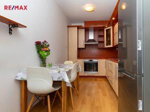 Prodej bytu 2+kk, Praha - Uhříněves, Václava Trojana, 51 m2