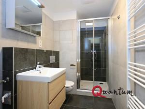Pronájem bytu 1+kk, Praha - Hlubočepy, Fabiánové, 31 m2