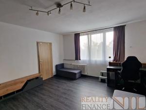 Pronájem bytu 2+kk, Plzeň, Macháčkova, 40 m2