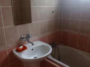Pronájem bytu 2+1, Obrnice, Mírová, 46 m2