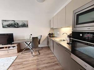 Pronájem bytu 2+kk, Praha - Michle, Na líše, 42 m2
