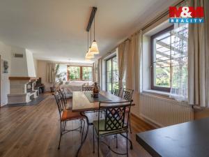 Prodej rodinného domu, Mořina, 240 m2