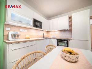 Pronájem bytu 2+kk, Hostivice, Pšeničná, 53 m2