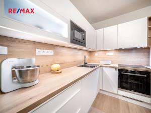 Pronájem bytu 2+kk, Hostivice, Pšeničná, 53 m2