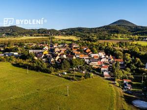 Prodej pozemku pro bydlení, Žalany, 2204 m2