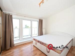Pronájem bytu 2+kk, Jesenice, Sluneční, 66 m2