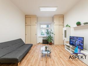 Prodej bytu 2+kk, Praha - Holešovice, Schnirchova, 52 m2