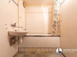 Prodej bytu 3+kk, Praha - Chodov, Modletická, 58 m2