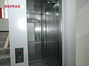 Prodej bytu 1+1, Plzeň, Komenského, 42 m2