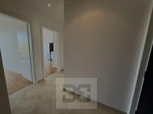 Pronájem bytu 2+kk, Praha - Holešovice, Jankovcova, 50 m2