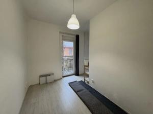 Pronájem bytu 1+kk, Praha - Holešovice, Bubenská, 30 m2