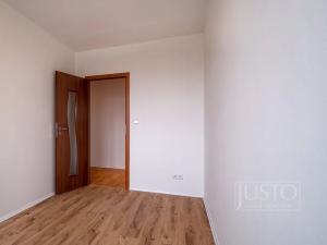 Pronájem bytu 3+1, Praha - Michle, V zápolí, 74 m2