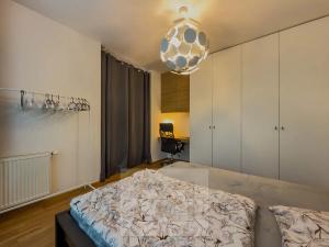 Pronájem bytu 2+kk, Praha - Karlín, U Mlýnského kanálu, 58 m2